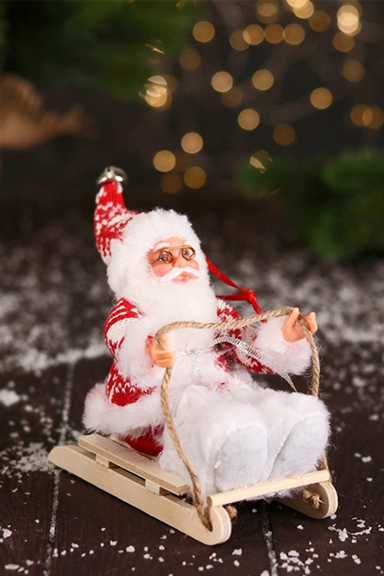 Фигура Дед Мороз в костюме на санях 13см