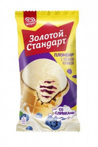 Мороженое Золотой Стандарт пломбир с черникой в вафельном стаканчике 89г