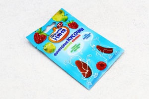Фруктовые кусочки ФрутоНяня яблоко и малина 15г