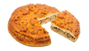 Пирог ржаной со скумбрией и картофелем 1 кг