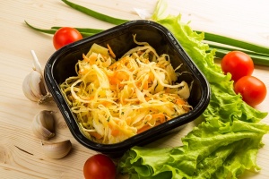 Салат из белокочанной капусты в упаковке 150г