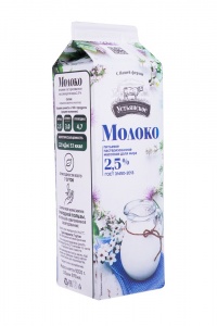 Молоко Устьянское 2,5% т/п 1000г