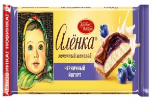 Шоколад Аленка с начинкой черничный йогурт 165г