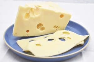 Сыр Маасдам Премиум 45% Сармич