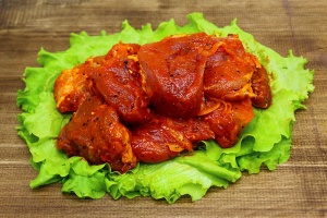 Шашлык свиной в маринаде с копченой паприкой